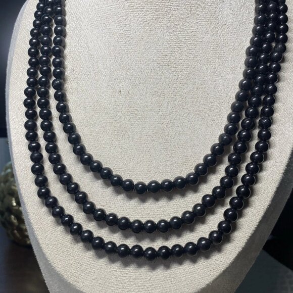 Vintage Black Jade Necklace 3 Strand w/ Magnetite & 925 Silver Clasp - Picture 11 of 12